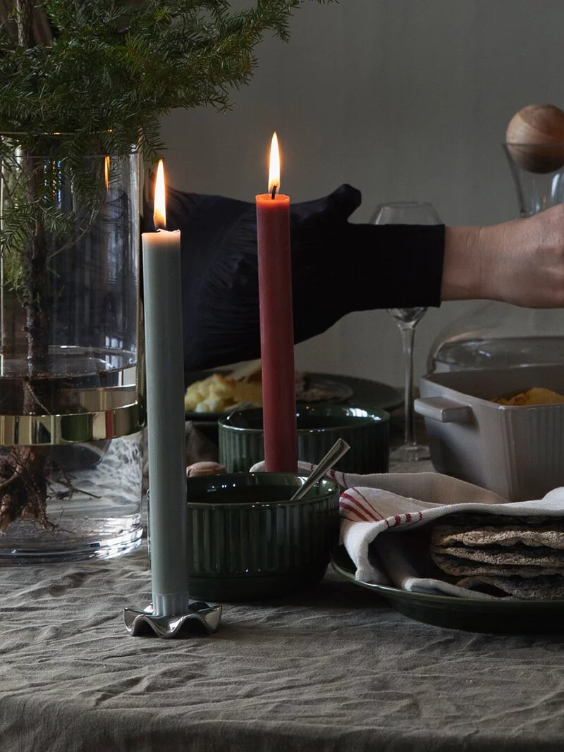 Sagaform-Coffee & More 湯碗,墨綠色,搭配同系列餐盤、焗烤盤,營造舒適用餐環境