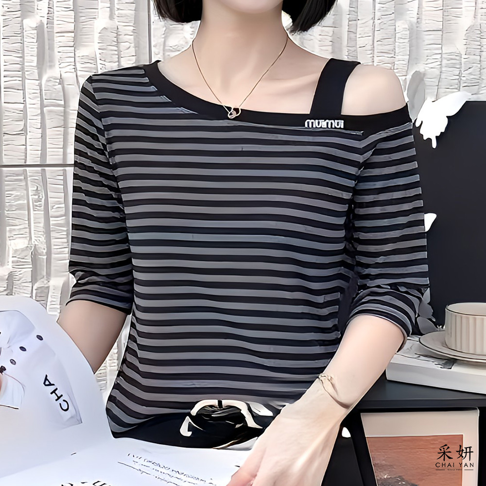 條紋字母水鑽別針斜肩半袖上衣