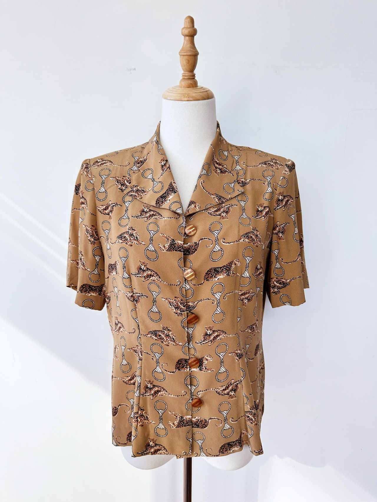 大地色小豹古著上衣