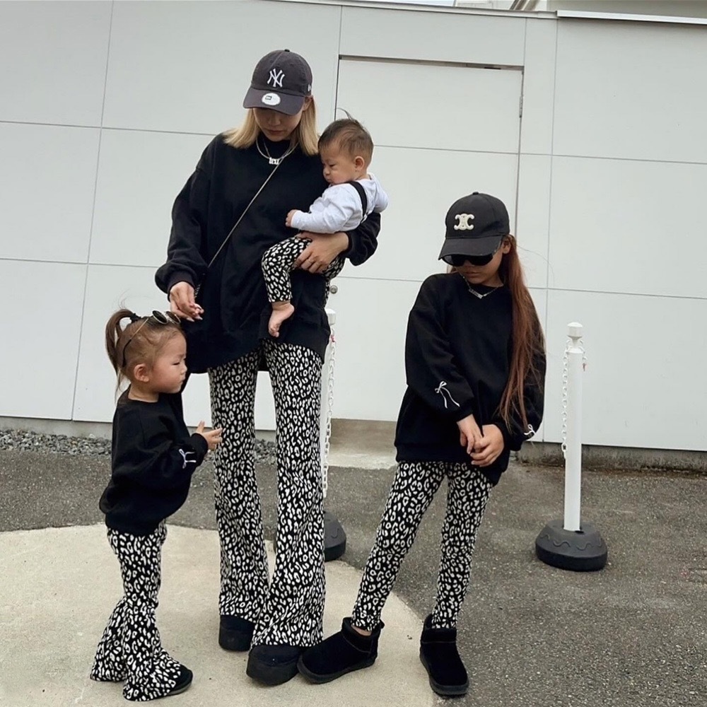 親子裝_刺繡蝴蝶結大學上衣