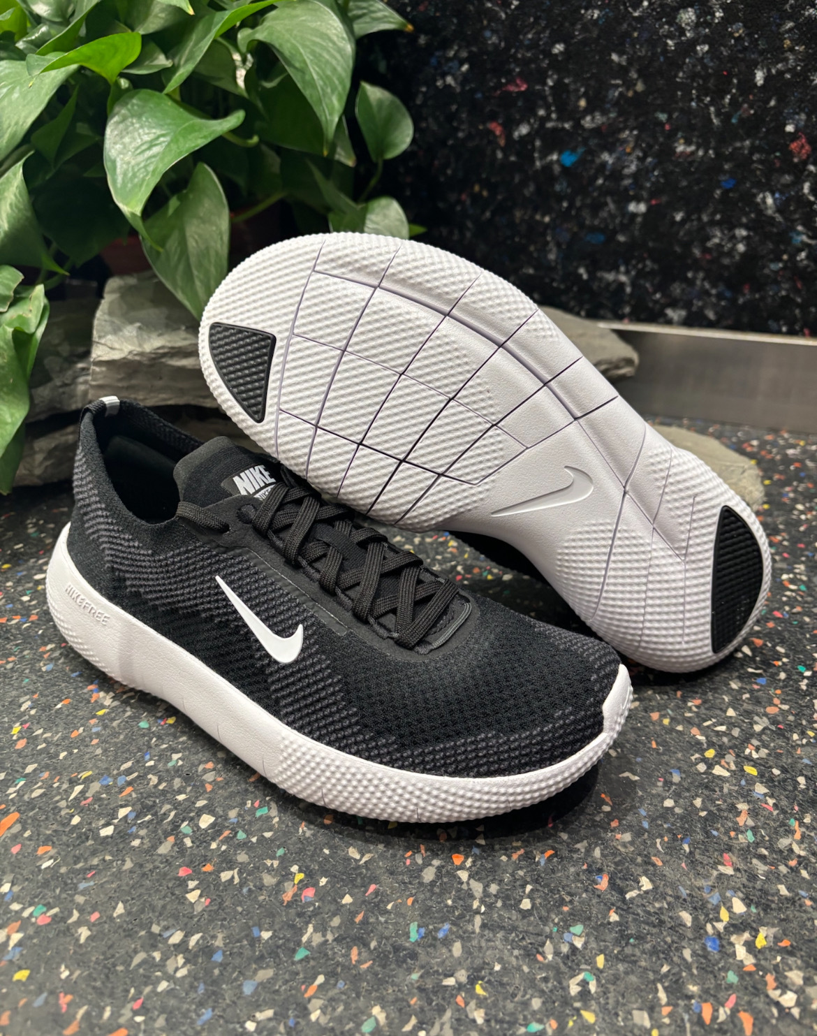 女鞋 NIKE W FREE 2025 黑白 編織 透氣 多功能 訓練 運動 慢跑鞋【HF2720-002】