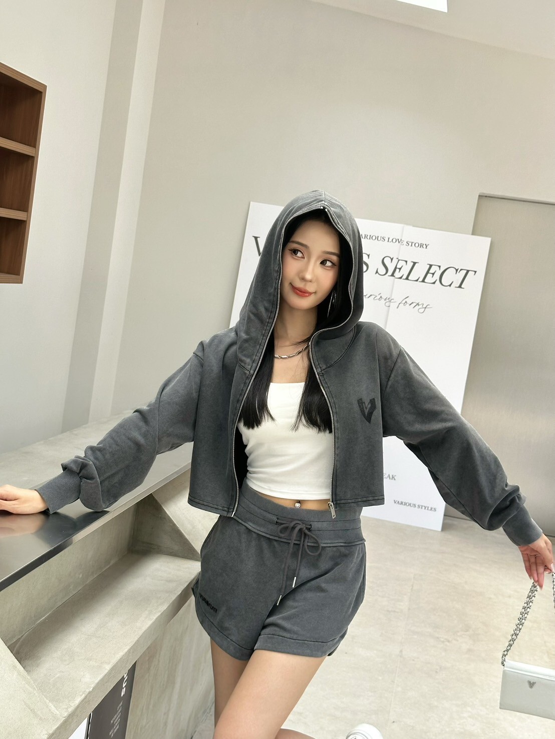 灰影街感’Grey—灰色洗水短版套裝