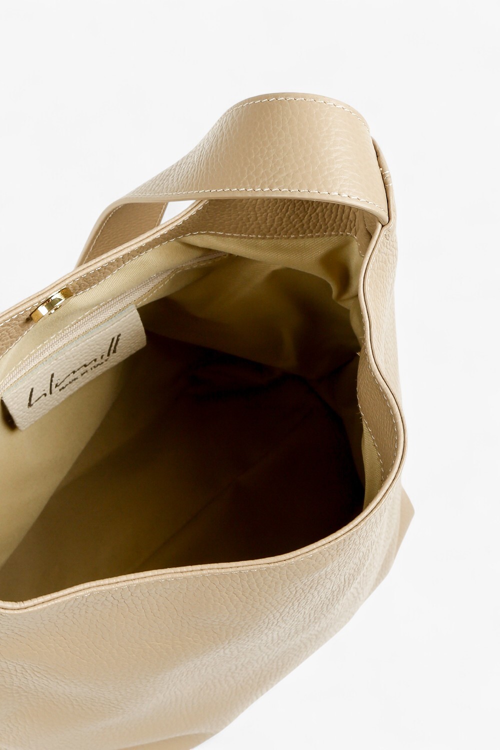 Village 極簡方型水桶包 深米