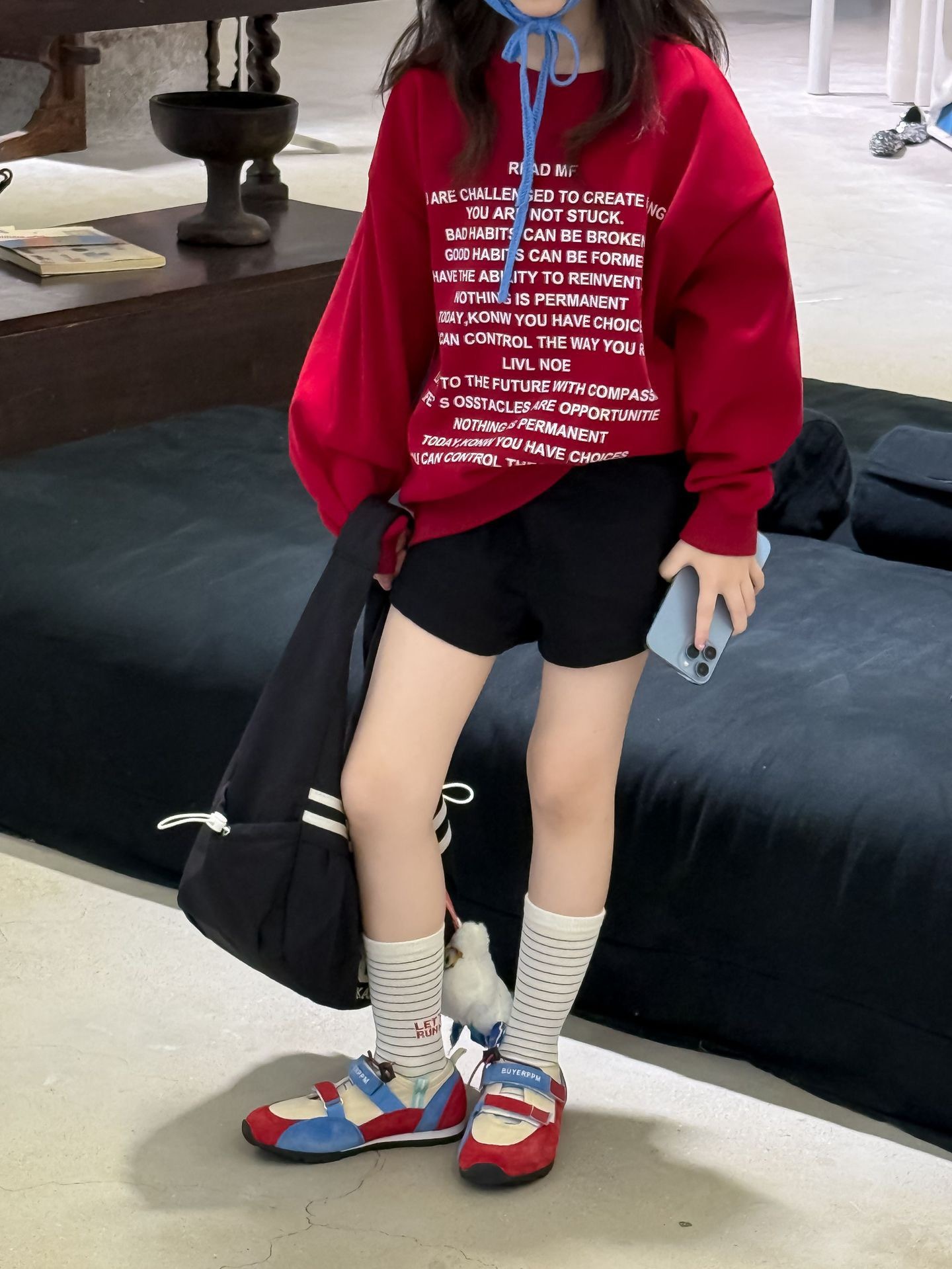 男女寶都可以寬鬆字母上衣