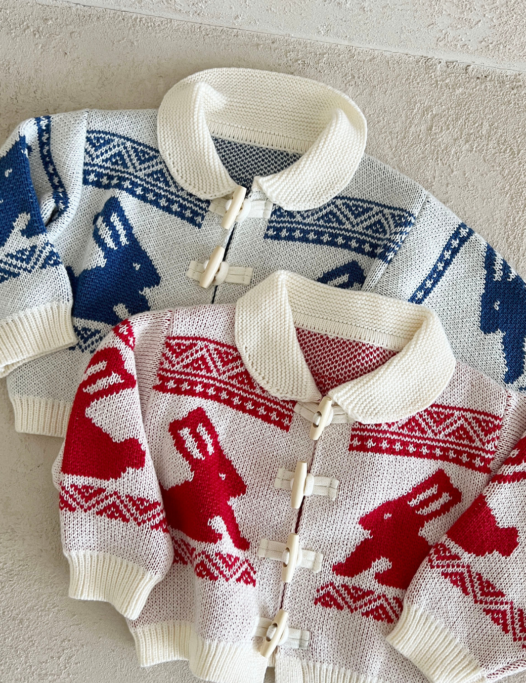 兔兔圖騰針織外套