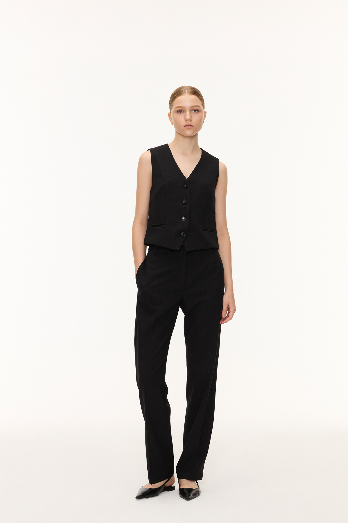 URBAN 輕毛料短版背心 女（黑）