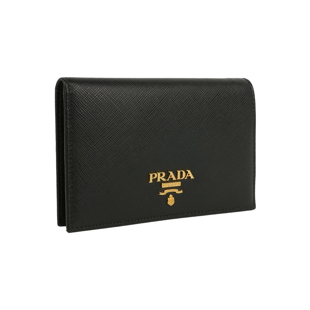 【Prada】浮雕Logo 防刮皮革護照夾/中夾(黑色)