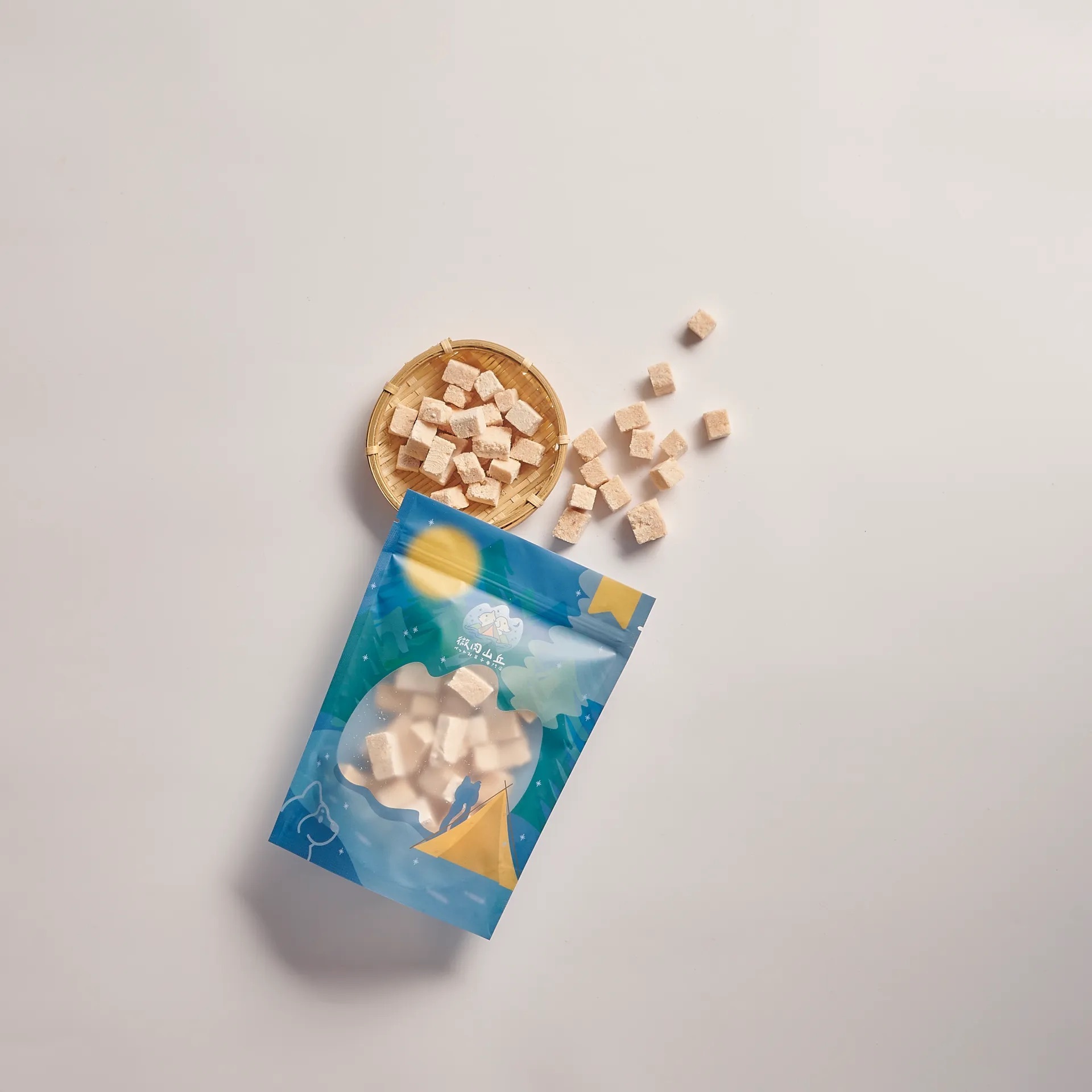 《 微肉山丘 》原味經典雞｜招牌鮮雞凍乾