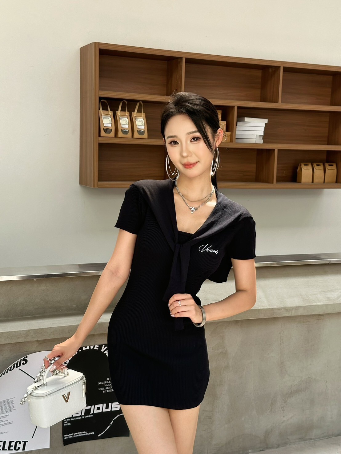 弧線美學’Pitch arc—披肩針織裙兩件套