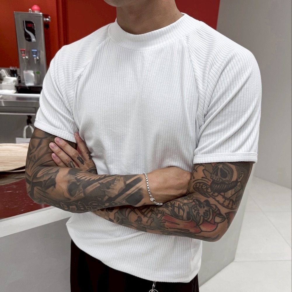 小立領 彈性 合身 肌肉 線條 短袖