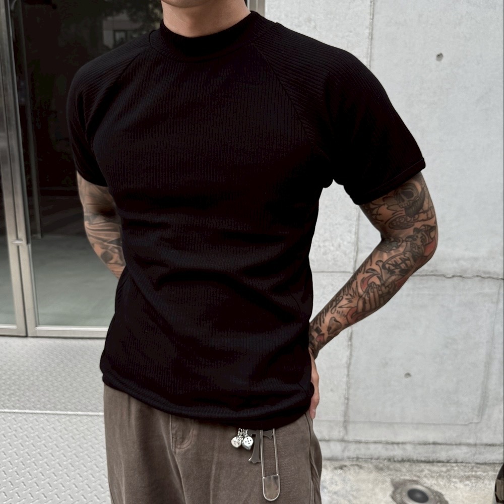 小立領 彈性 合身 肌肉 線條 短袖