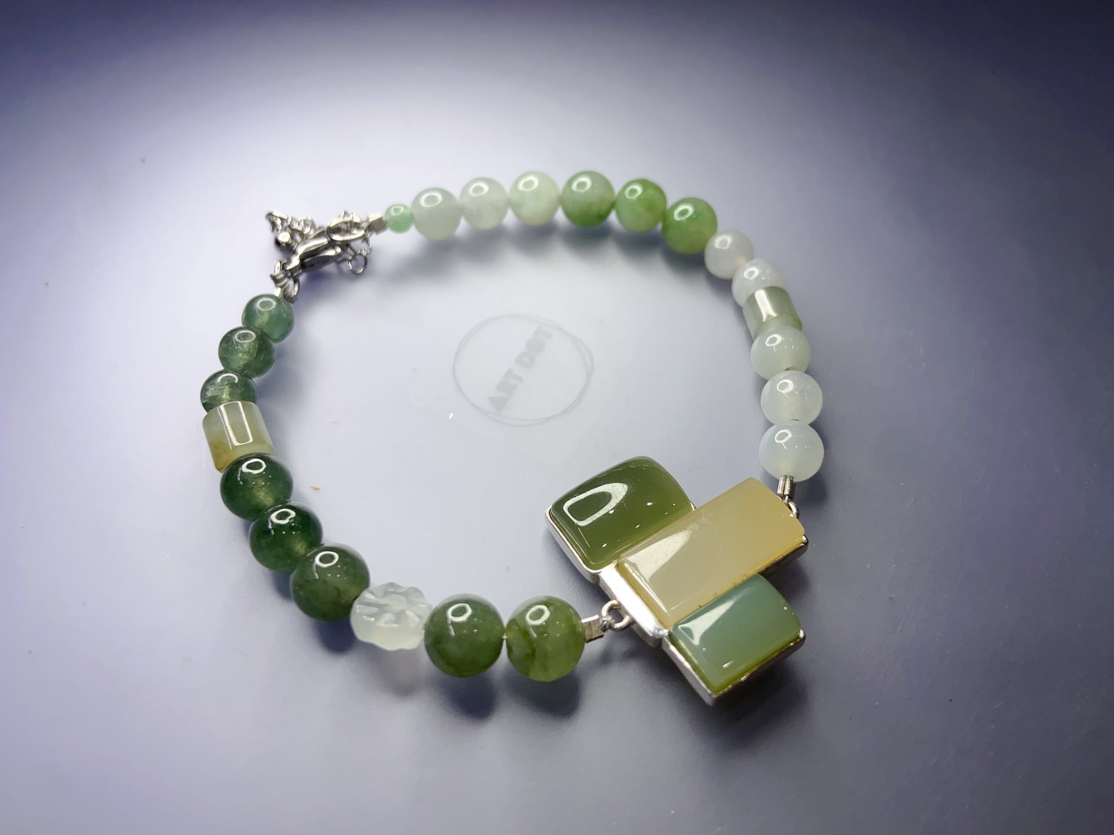 綠竹猗猗丨和田玉翡翠銀鑲框設計