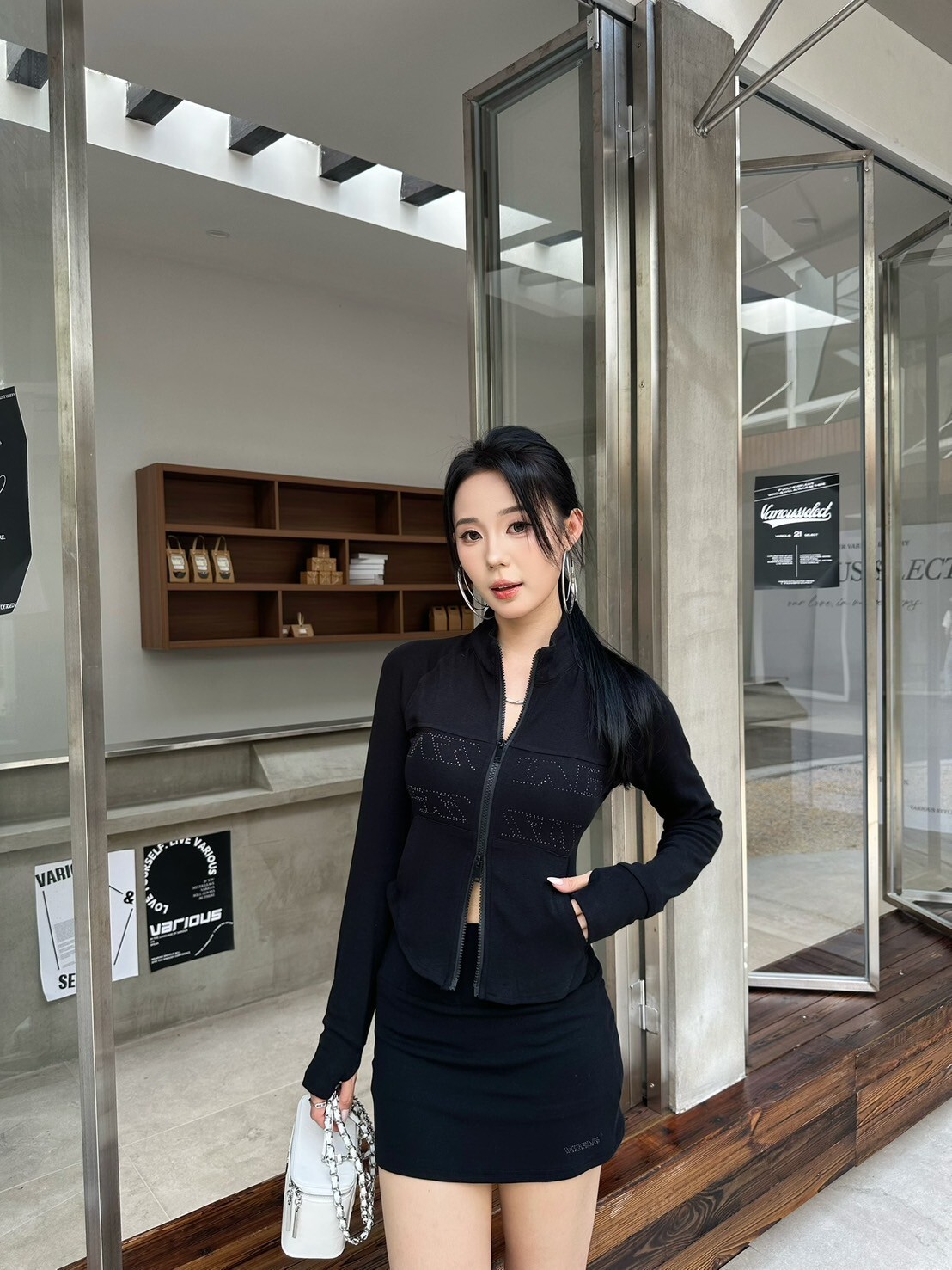 星耀映黑’Glitter—燙鑽半身短褲裙