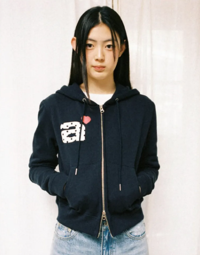 【代購】AEAE DOT SMALL LETTER CROP HOOD ZIP UP 短版連帽拉鍊外套 短版外套 棉外套 連帽外套海軍藍 淺灰 [NAVY/LIGHT GREY]