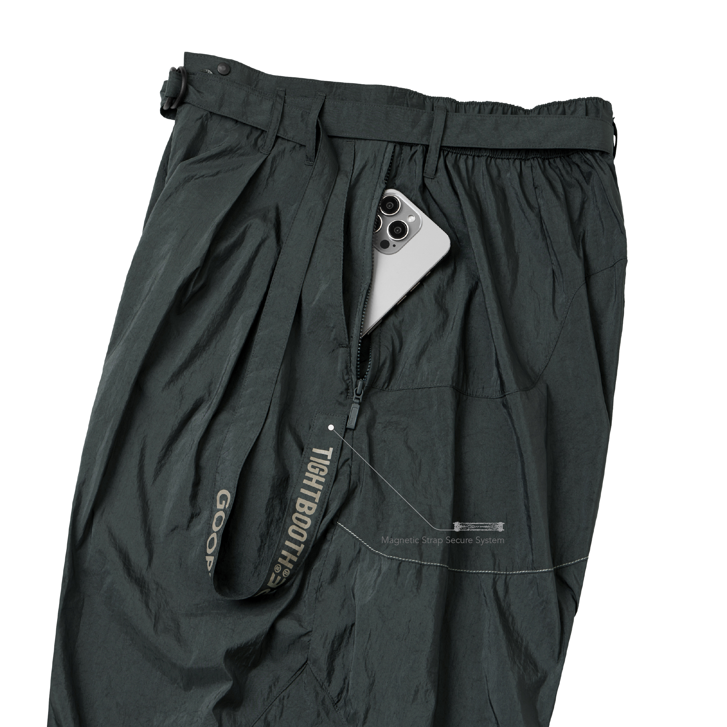 パンツ GOOPiMADE TIGHTBOOTH Strap Baggy Slacks GOOPiMADE® x TIGHTBOOTH - SP Strap Baggy Slacks - TIGHTBOOTH