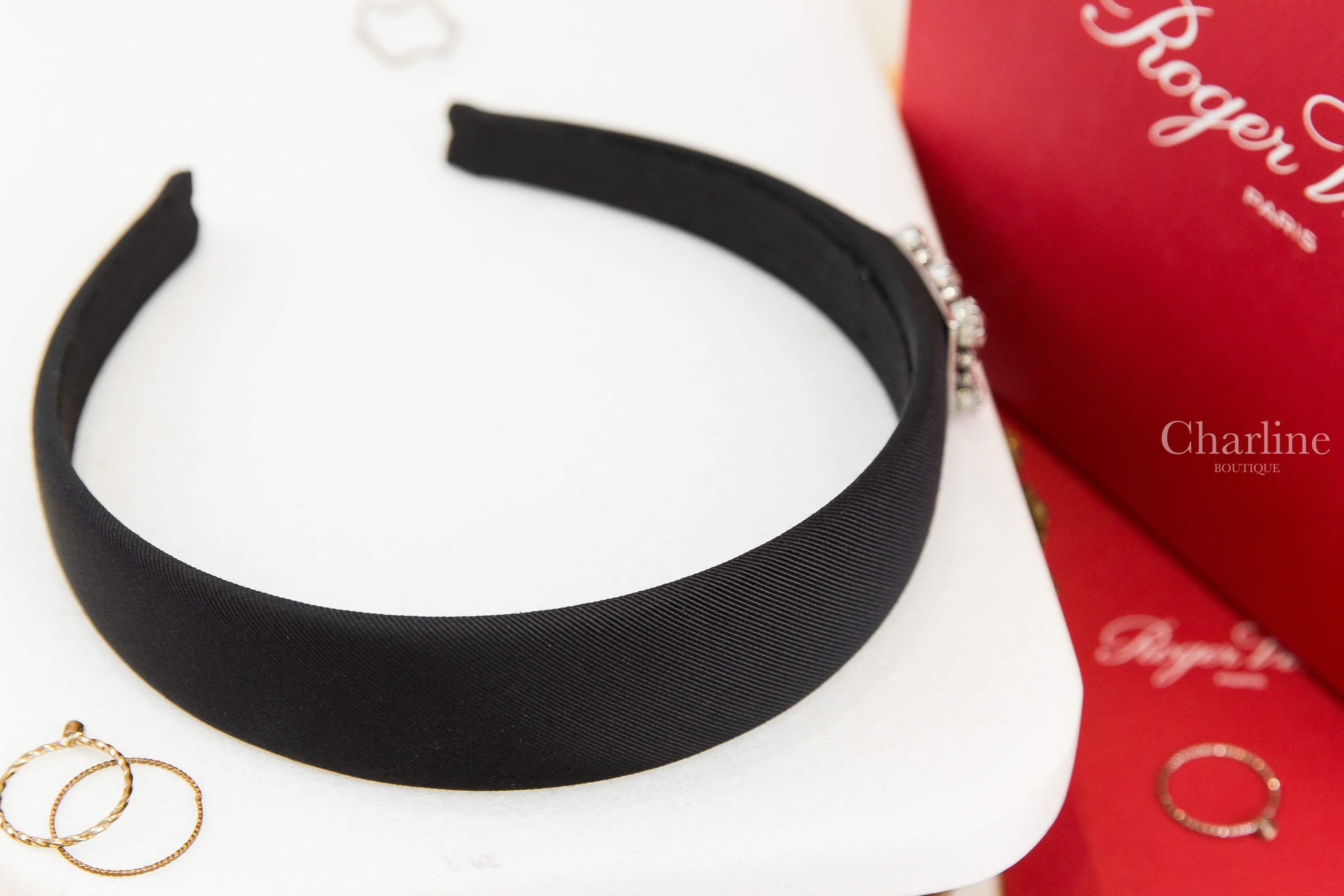Roger Vivier Très Vivier Hairband In Grosgrain 黑色側邊銀色水晶方釦羅緞髮箍-Charline Boutique 精品代購