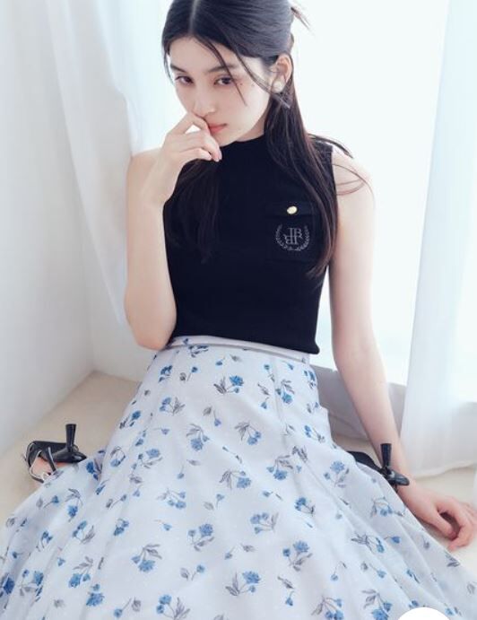 [預購] 折扣 LILY BROWN 薄紗光澤印花傘裙