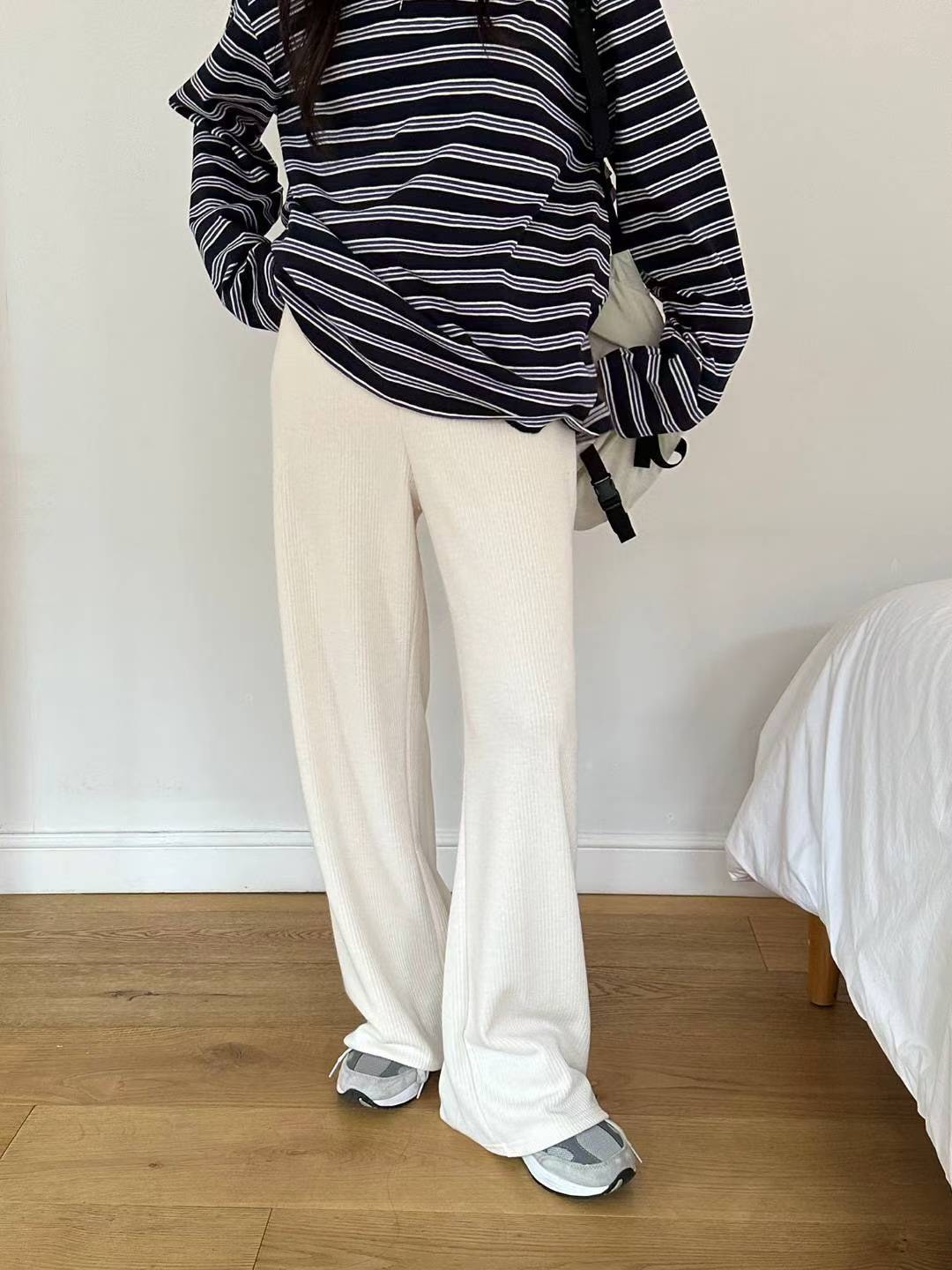 511034休閒直筒寬褲 黑色現貨