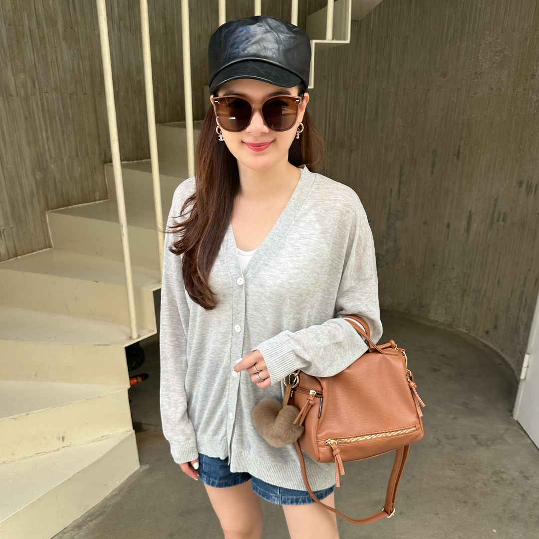 簡約薄針織外套