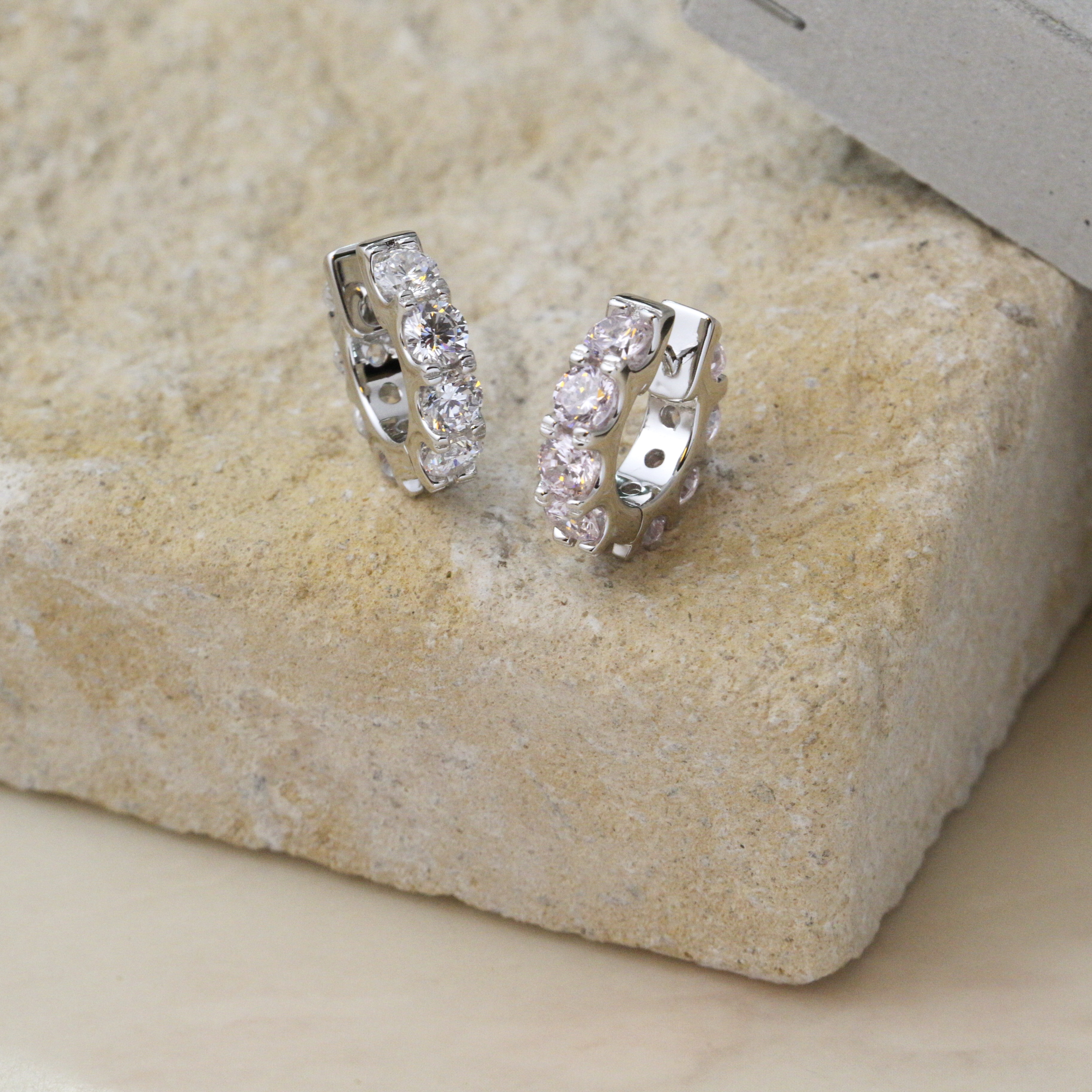 Sve55 (premium粉鋯、Premium白鋯石圈耳環)