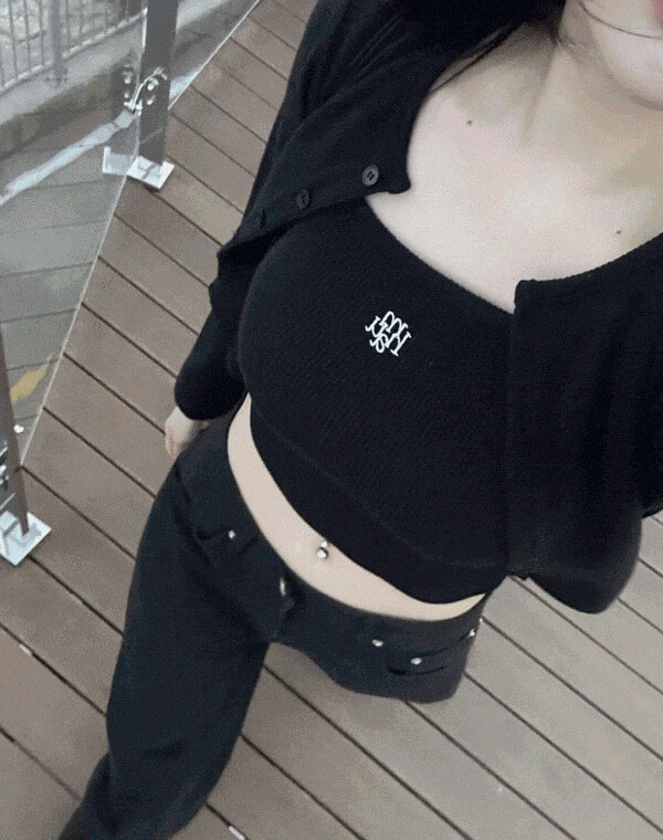 【限時優惠預訂】韓國MUAH MUAH LOGO SLIM FIT KNIT CARDIGAN SLEEVELESS SET（7色）