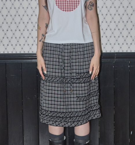 【代購】Fancy Club 荷葉邊格紋中長裙 荷葉邊 格紋 裙子 白色裙子