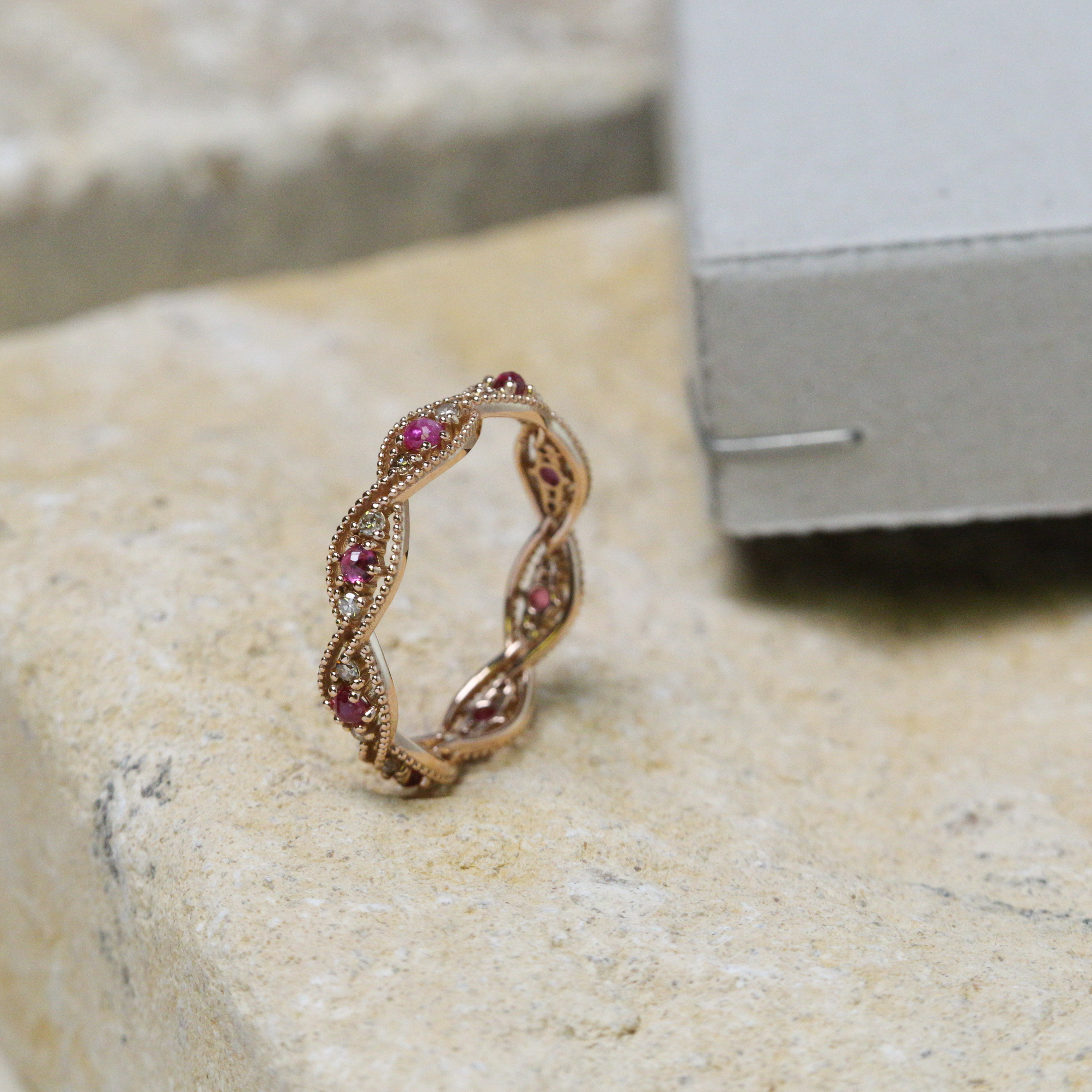 14kg385 (紅寶石 #12$3579 #14$3859)