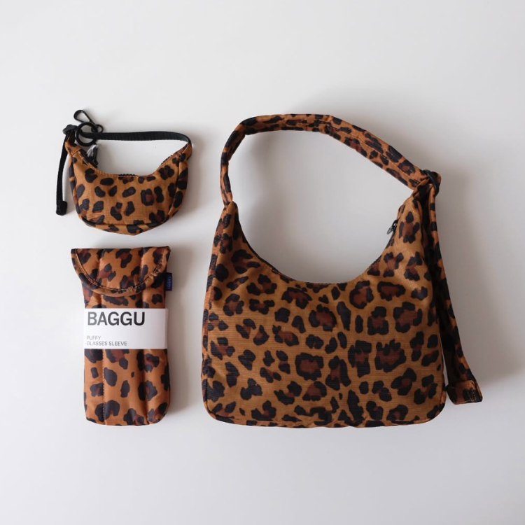 美國 BAGGU 可調式尼龍肩背包 豹紋棕 (S)