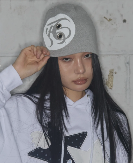 【代購】Fancy Club FY 圓孔冷帽 毛帽 冷帽 鉚釘 個性 辣妹