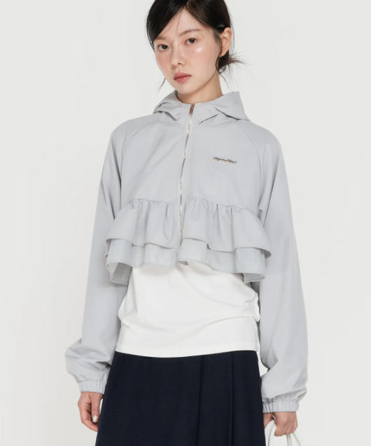 【代購】HIGH SCHOOL DISCO 連帽荷葉邊拉鍊風衣 荷葉邊 花邊 風衣 短版 澎澎