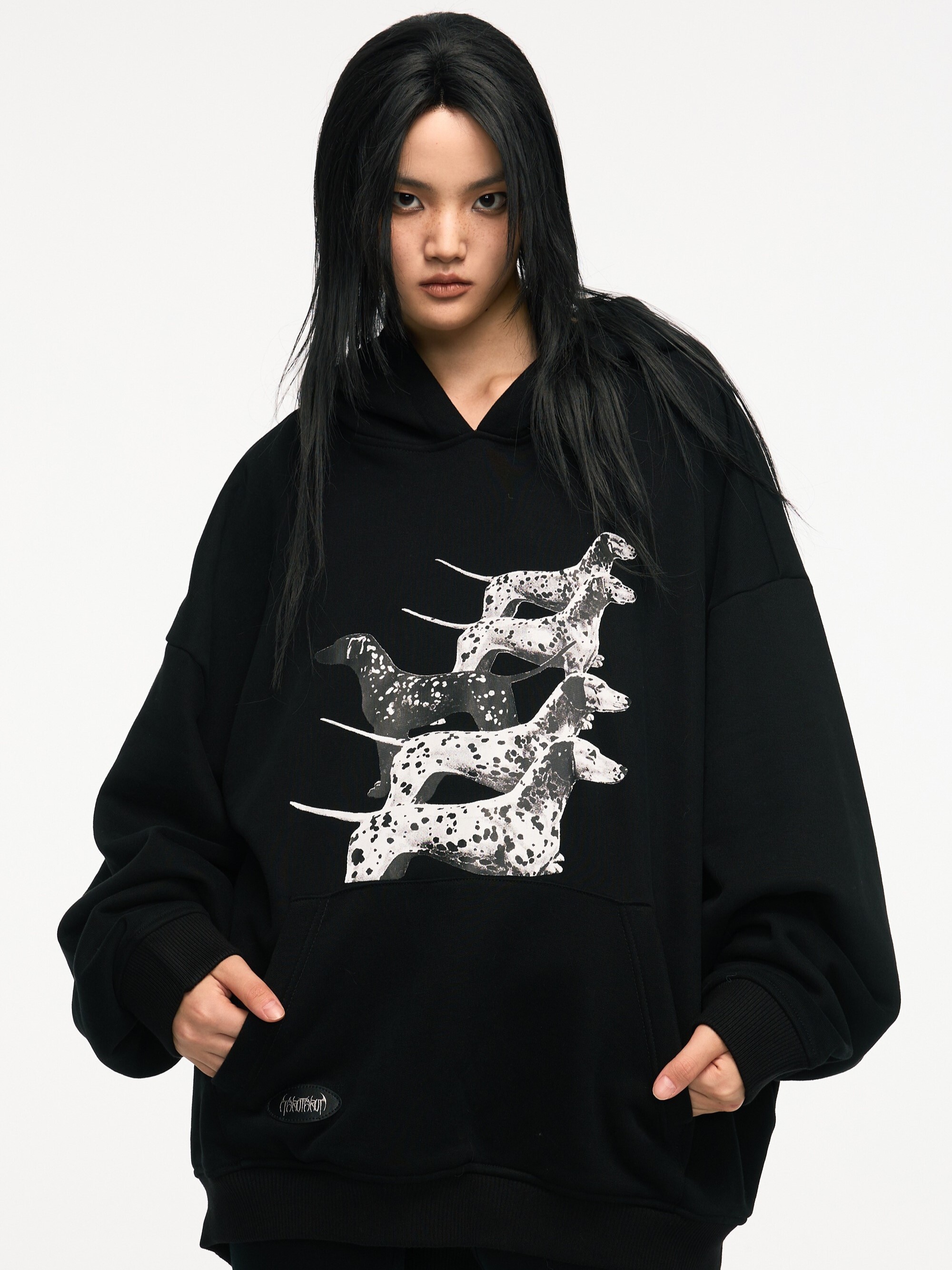 TAROTAROT 小狗印花 磨毛寬鬆帽Ｔ