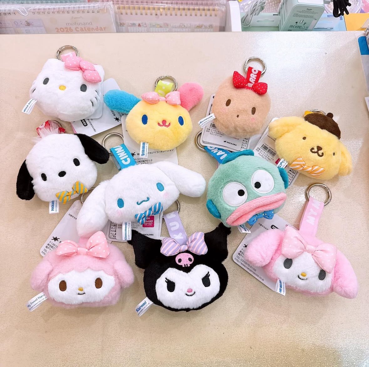 iSNEAKERS｜日本 Sanrio 三麗鷗 立體大頭毛絨吊飾 10款