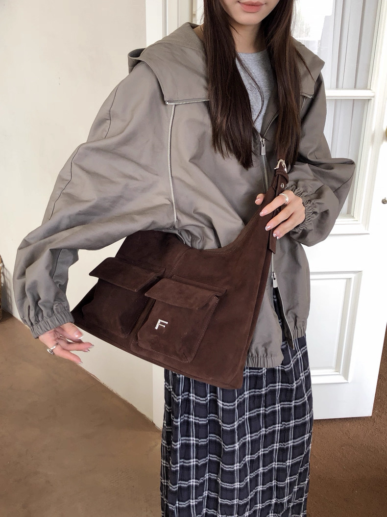 Me.gusta｜摩登磨砂復古托特 Modern Suede Tote