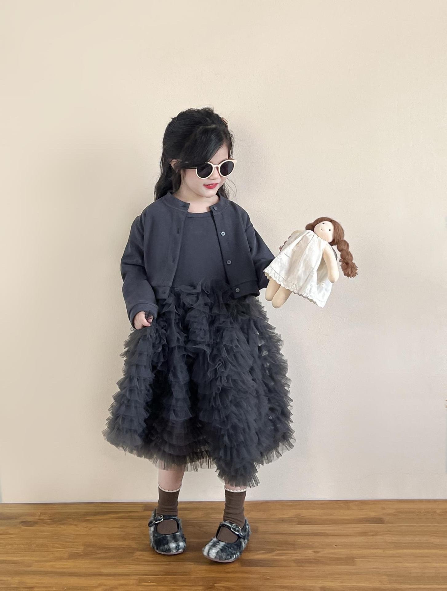 秋冬高級感灰色蓬蓬裙+短版小外套