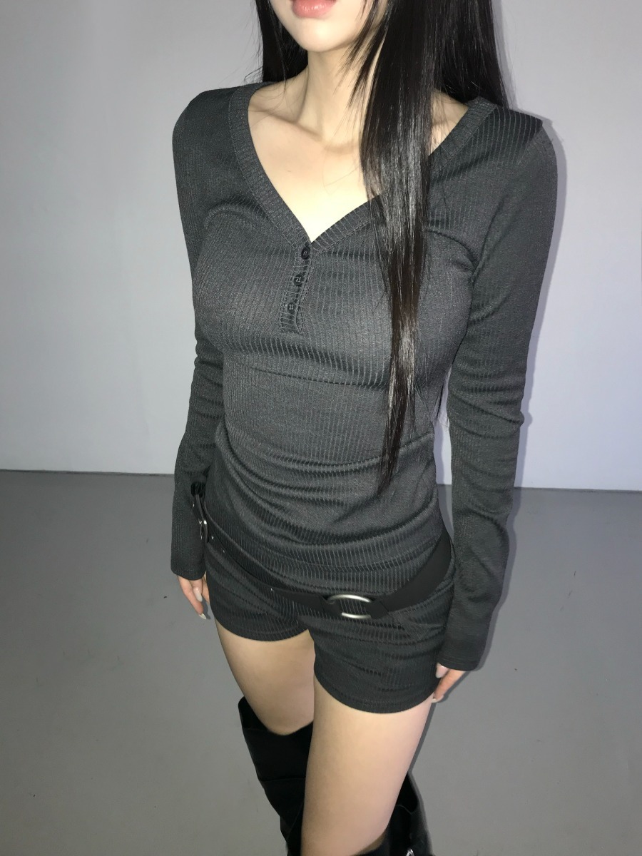 【代購】THEAIRTOWN  goji v-neck mini top Goji V領 上衣