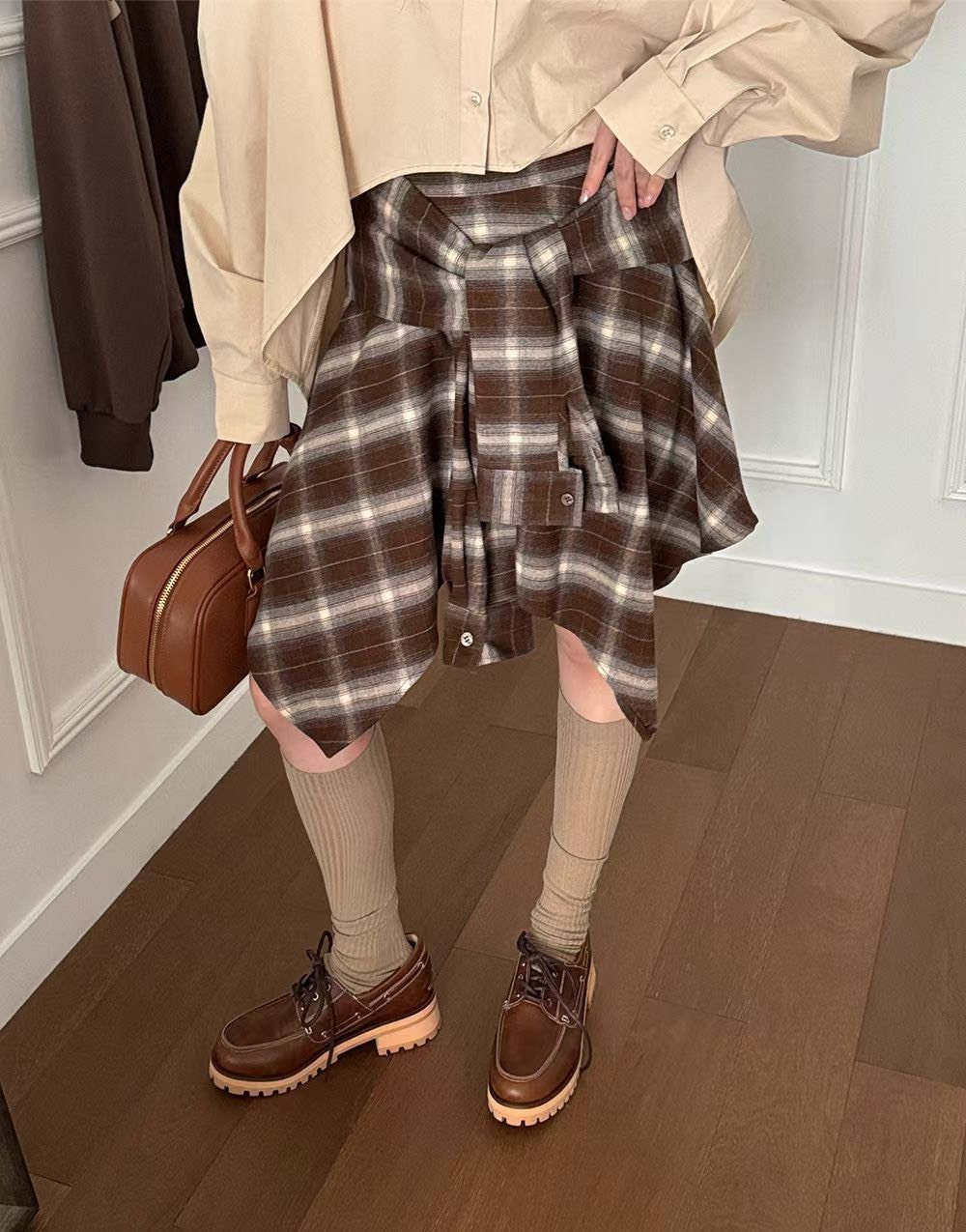 綁袖不規則短裙