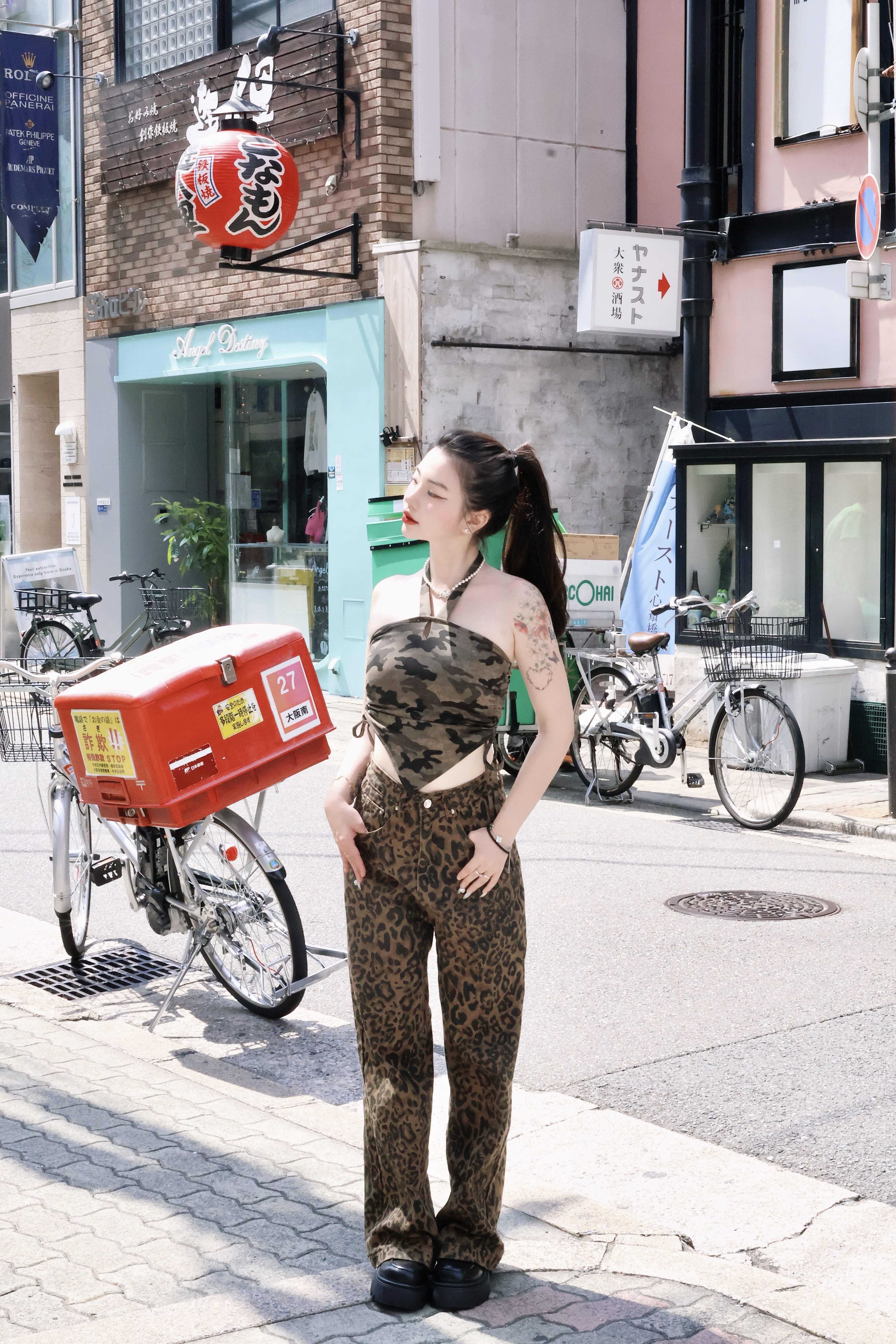 美式迷彩🍺繞脖背心(有胸墊