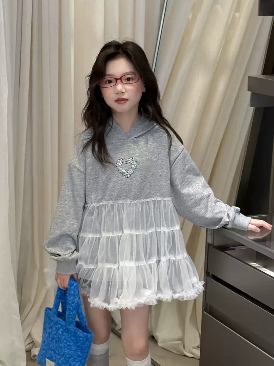 個性愛心連帽拼紗上衣