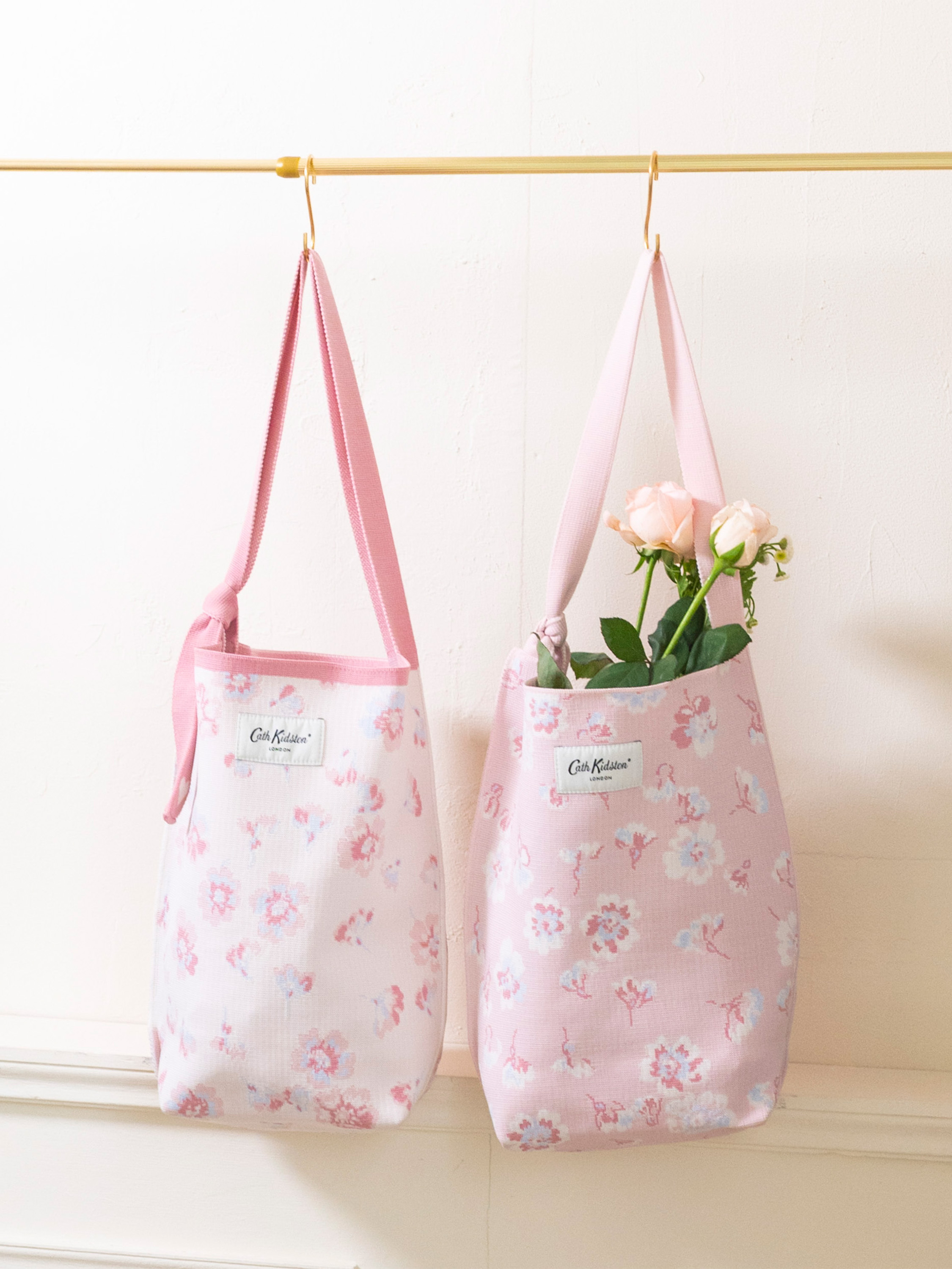 CK×KNT365 FOURTY Blossom Ditsy 水桶肩背包