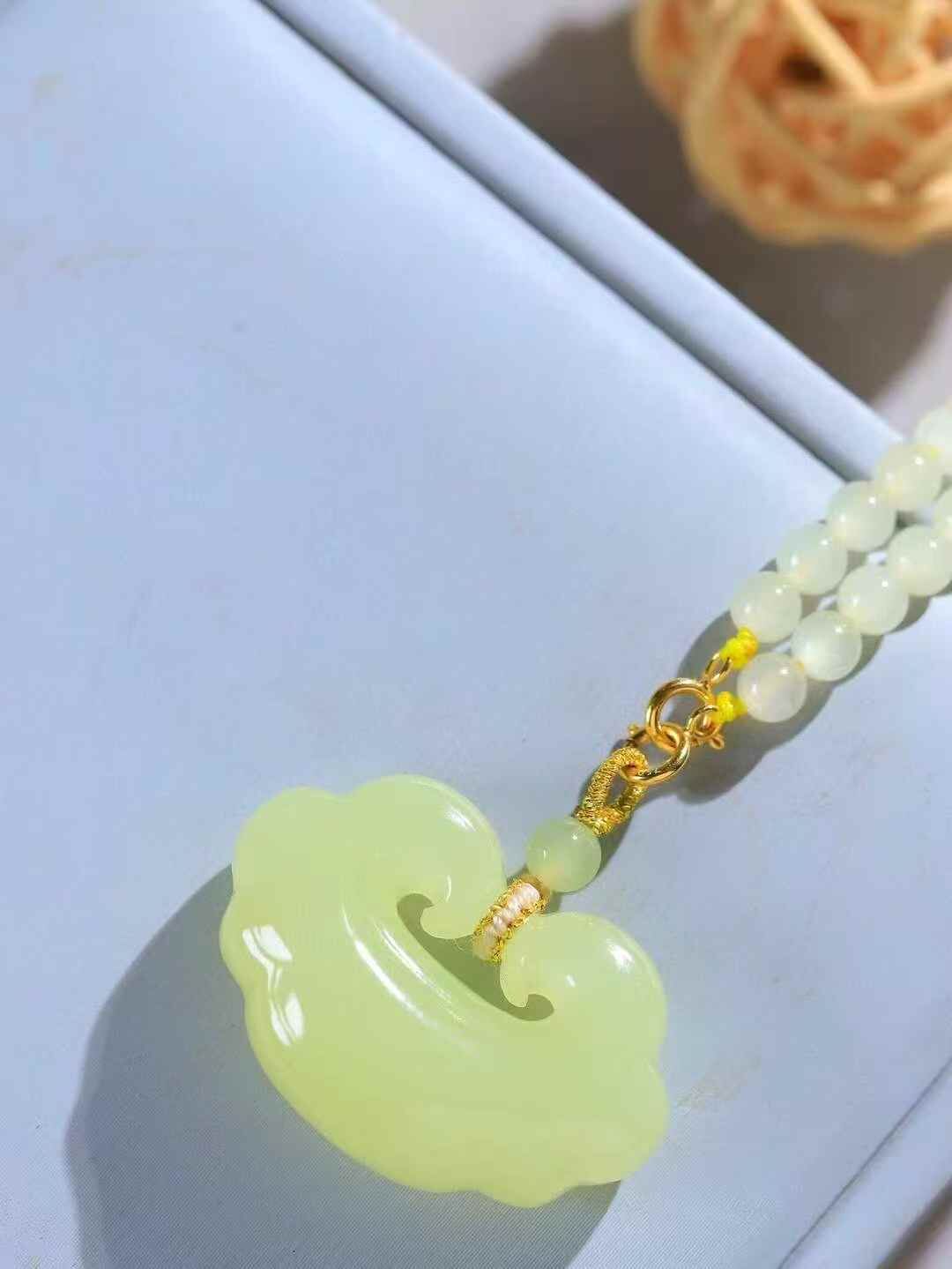 和田玉黃口平安鎖,天然和田玉軟玉