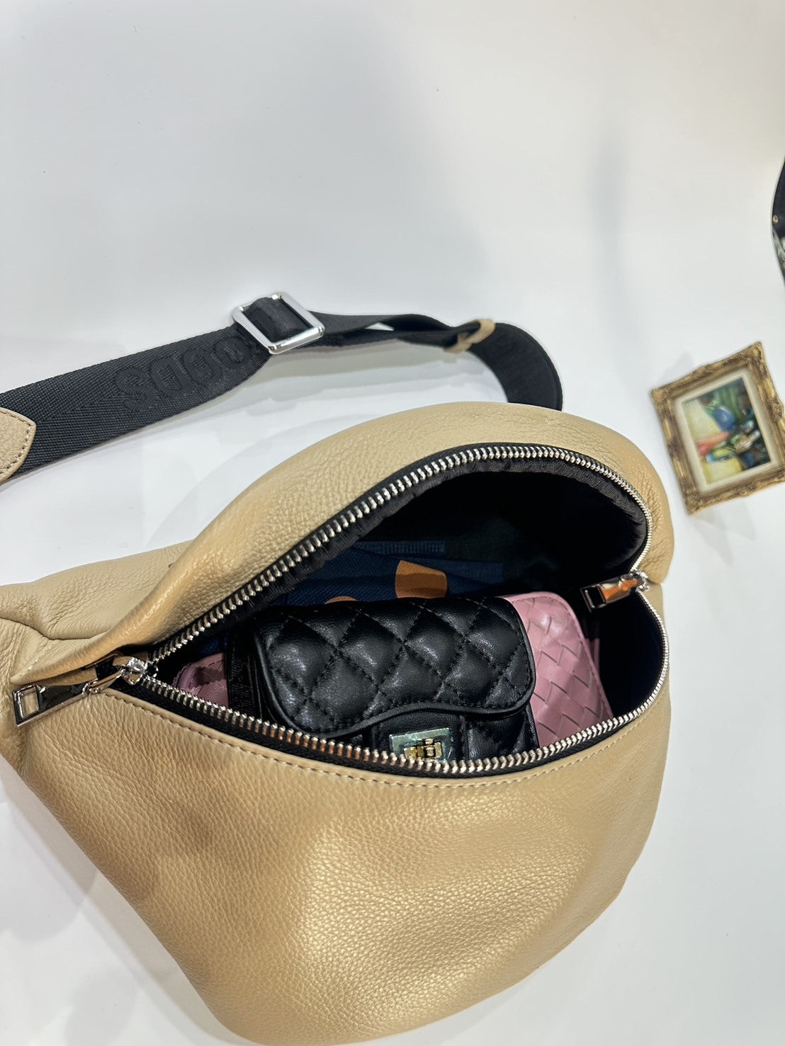 奶茶色真皮牛皮鏈條腰包 189659