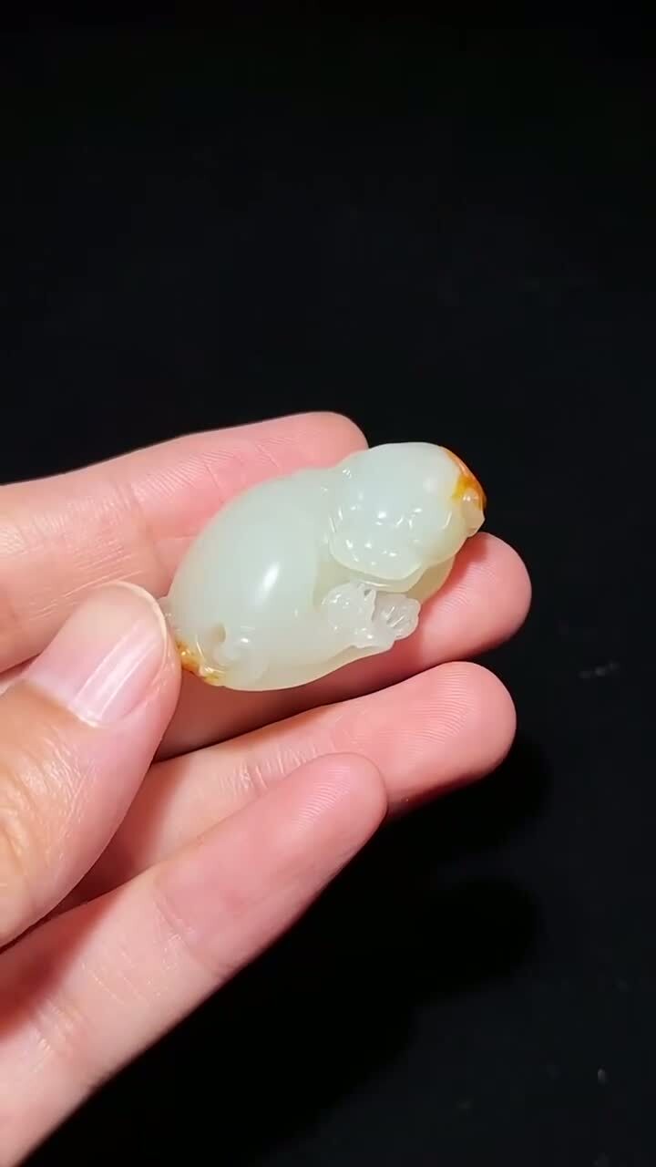 和田玉籽料紅皮貔貅,天然和田玉軟玉