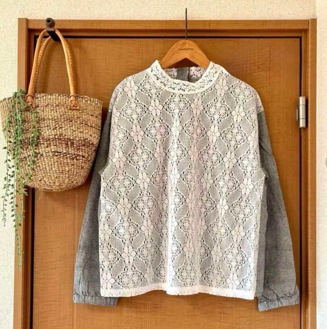 灰白配色小高領蕾絲棉質上衣【日本直送】