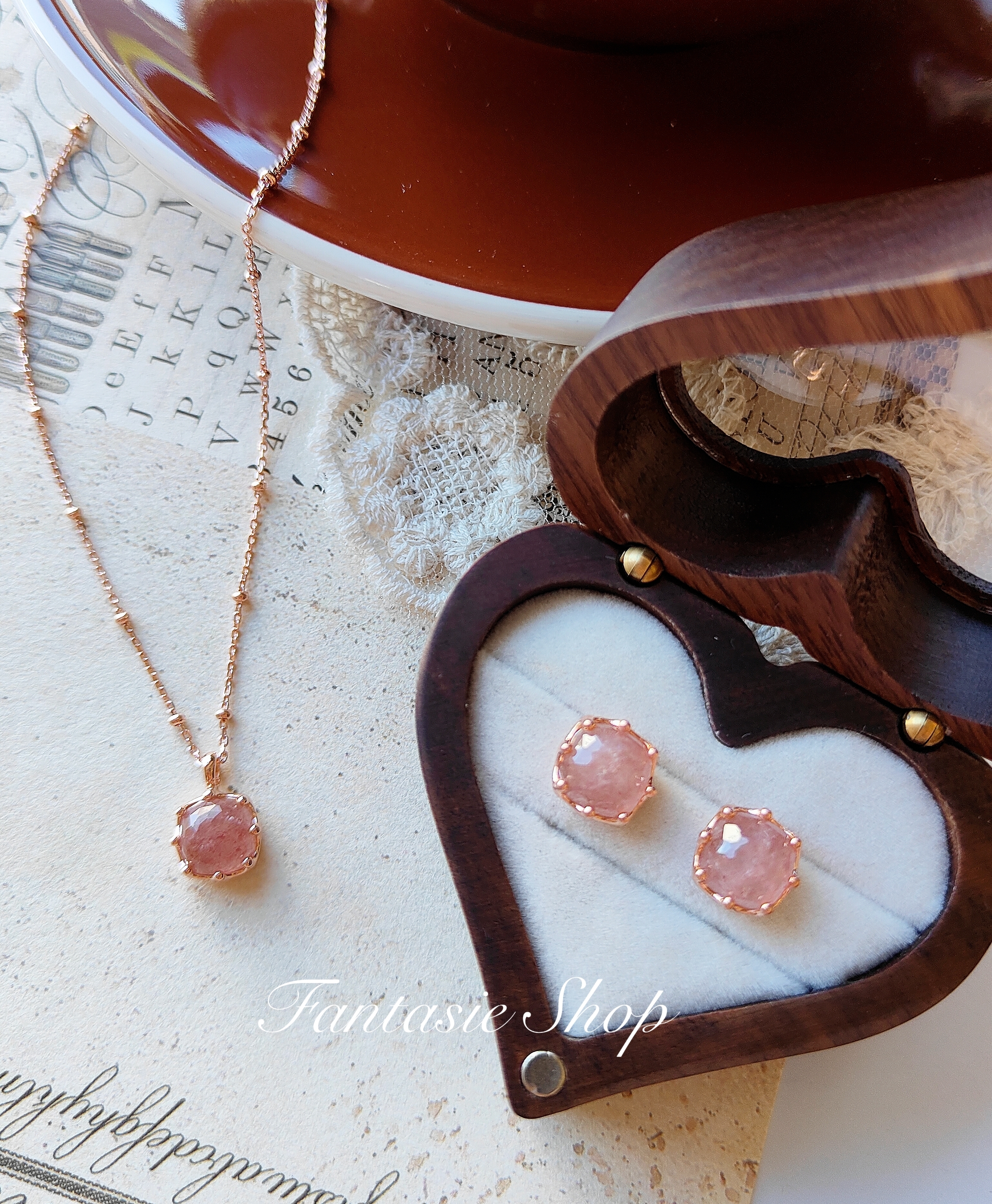 花瓣微光.翡翠晴光