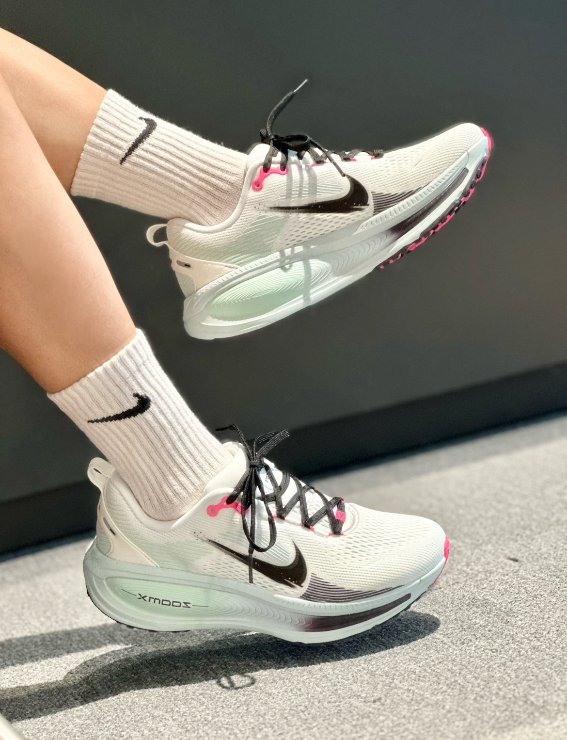 男鞋 NIKE ZOOMX VOMERO 18 薄荷綠 氣墊 緩震 透氣 慢跑 運動鞋【IM6676-104】