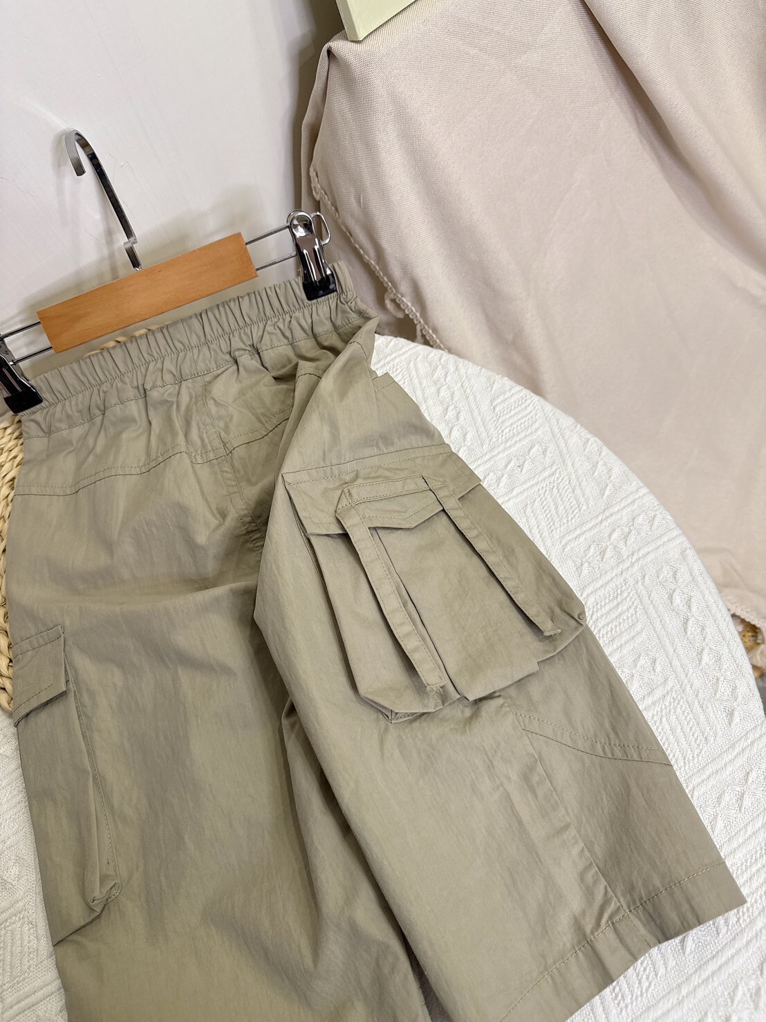 NH6032卡其風衣材質刷刷褲A26