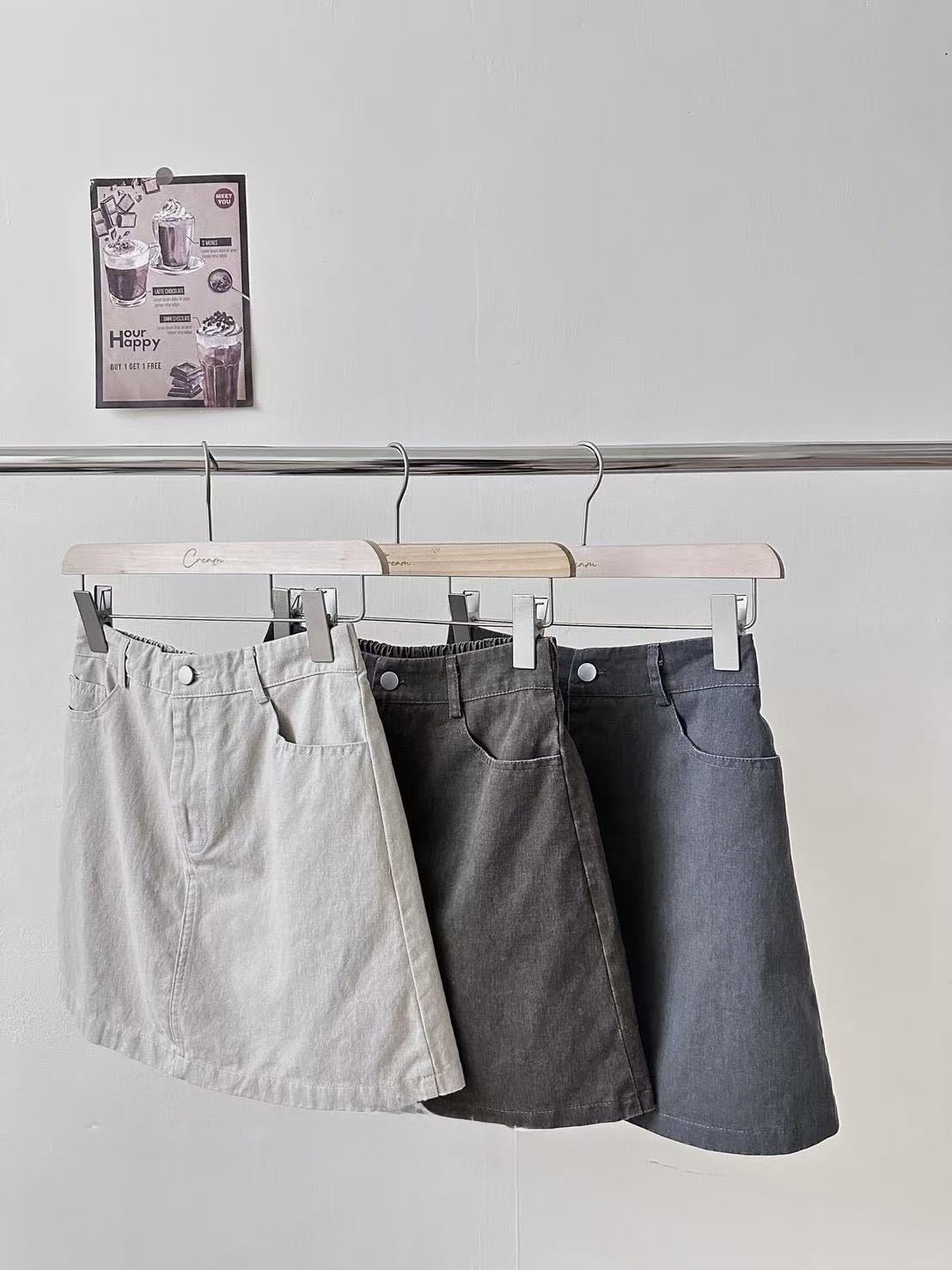 6176 後鬆緊腰復古色短裙