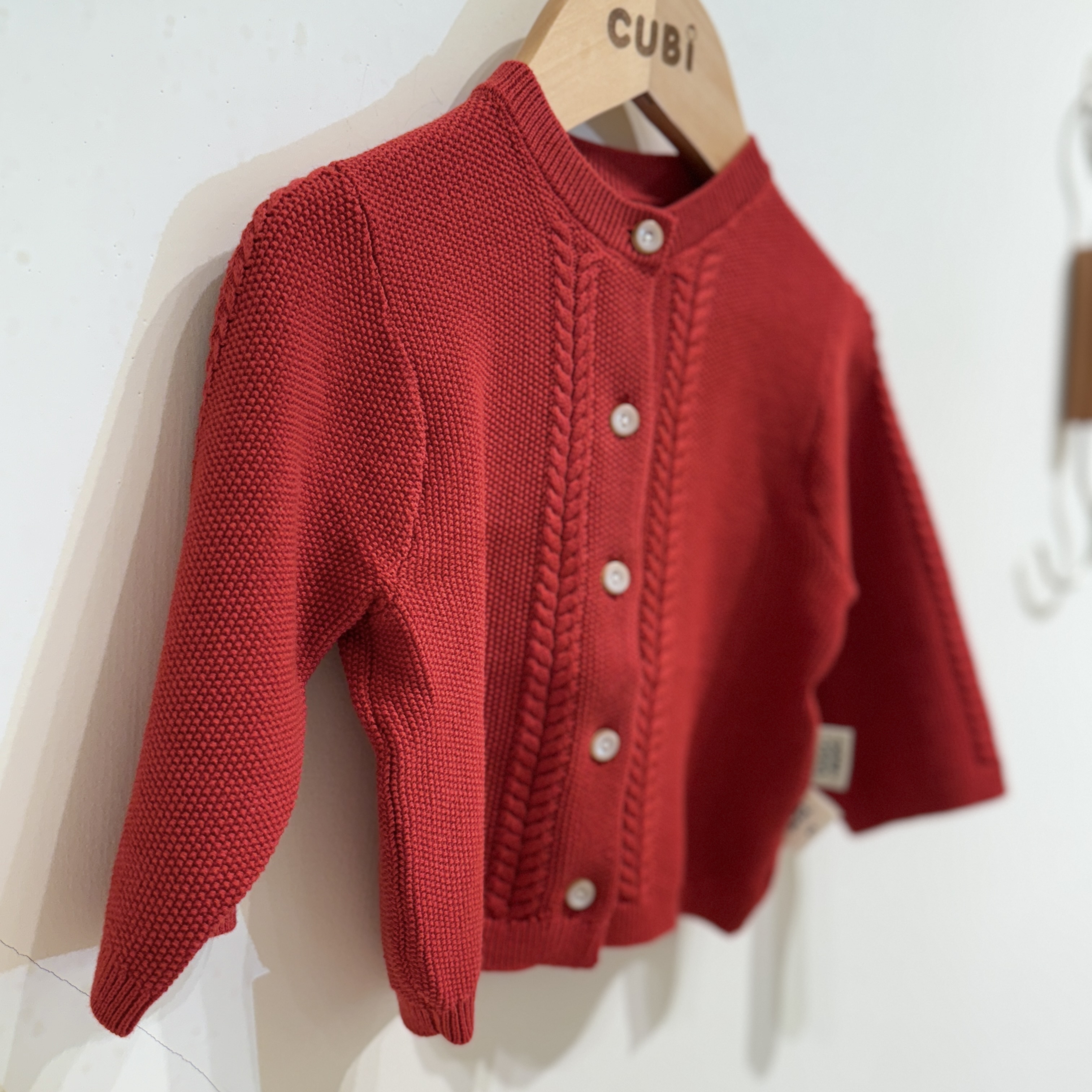 25秋 紅色開衫外套