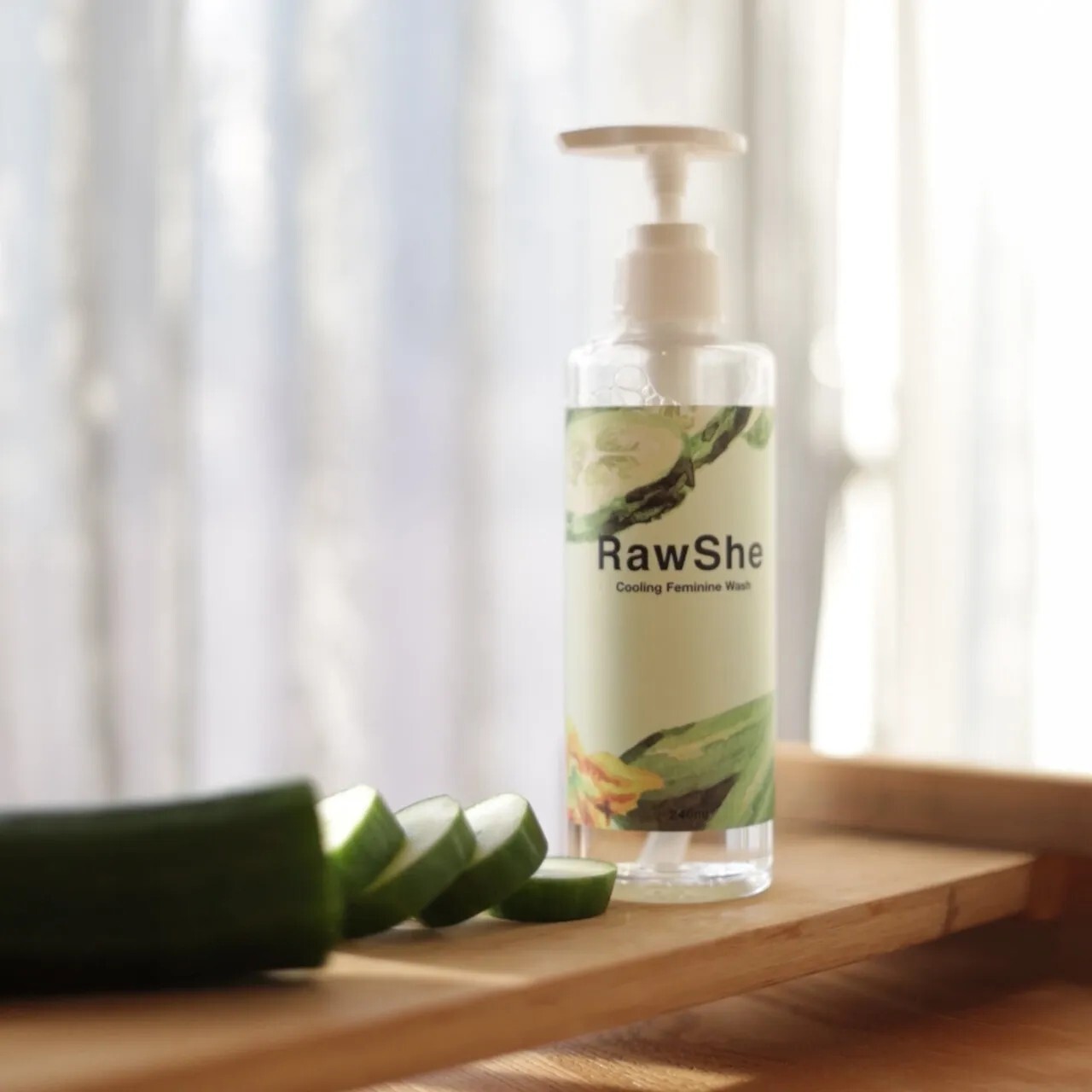 Rawshe 小黃瓜 女性 涼感 私密處 清潔 保濕 沐浴露 240ml