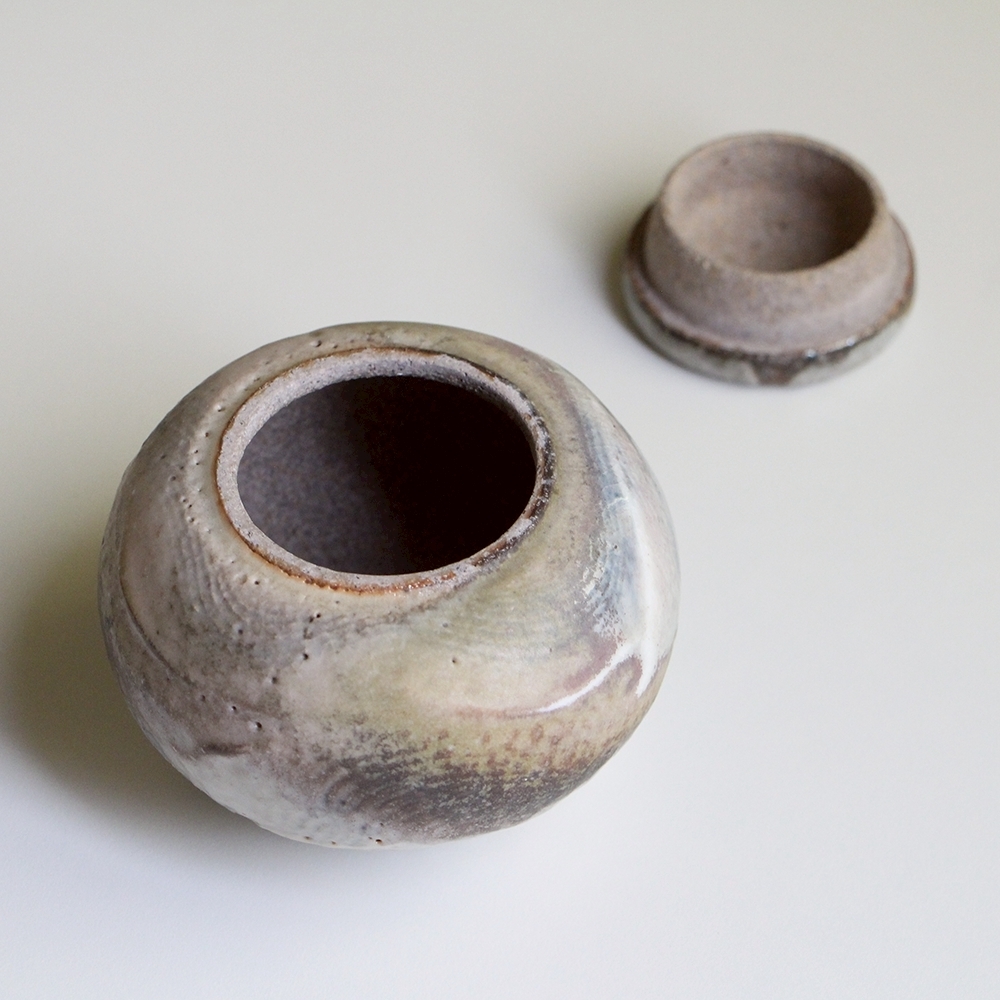 雲隱柴燒茶葉罐